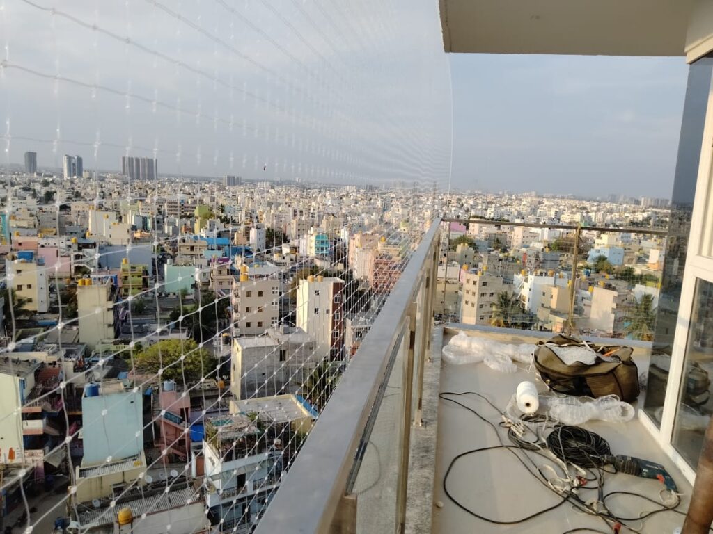 INVISIBLE PIGEON NETS